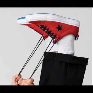 Converse x Hello Kitty Adult One Star: Red